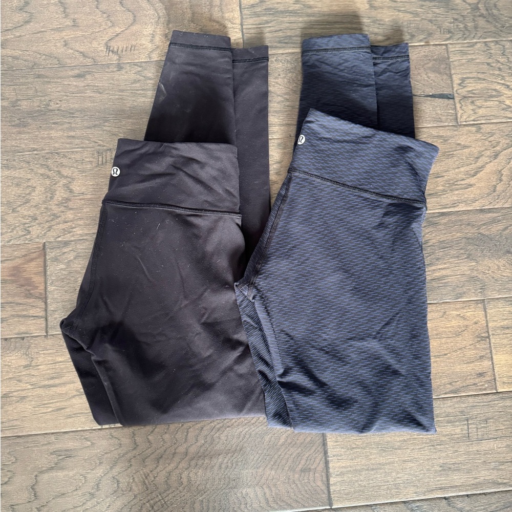 x2 Lululemon tights
Black and  2nd pair navy with black - see photo